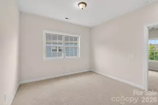 8224 Cornhill Ave, Charlotte, NC 28277 - Photo 23