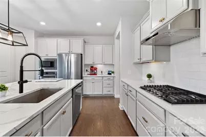8224 Cornhill Avenue, Charlotte, NC 28277 - Photo 5