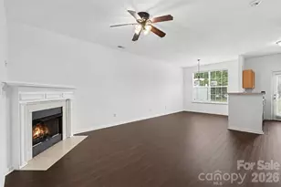 7514 Abigail Glen Dr, Charlotte, NC 28212 - Photo 3