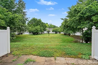 7514 Abigail Glen Drive, Charlotte, NC 28212 - Photo 23