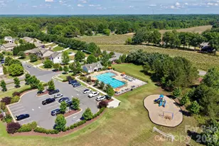 111 Buoy Ln, Statesville, NC 28677 - Photo 25