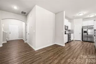 12456 Susanna Dr, Charlotte, NC 28214 - Photo 9