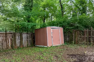355 15th Ave NE, Hickory, NC 28601 - Photo 19