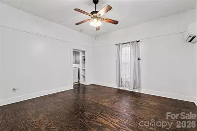 58 Poplar Street, Great Falls, SC 29055 - Photo 5