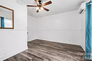 58 Poplar St, Great Falls, SC 29055 - Photo 11