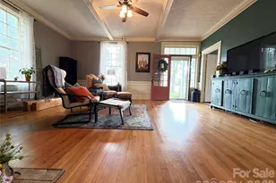 1417 Melrose Dr, Shelby, NC 28152 - Photo 5