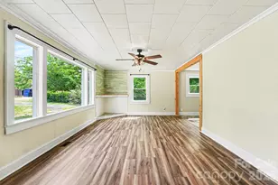 3230 12th Ave SE, Hickory, NC 28602 - Photo 7