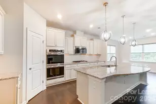 2337 Abundance Ln, Waxhaw, NC 28173 - Photo 9