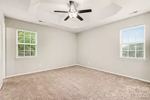 8028 Lobilia Ln, Charlotte, NC 28214 - Photo 11