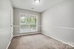 9001 Louvaine Dr, Charlotte, NC 28227 - Photo 11