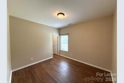 13320 Hunting Birds Lane, Charlotte, NC 28278 - Photo 17