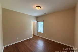 13320 Hunting Birds Ln, Charlotte, NC 28278 - Photo 17