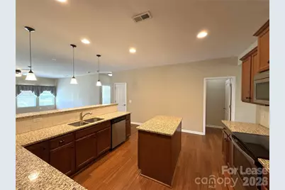 13320 Hunting Birds Lane, Charlotte, NC 28278 - Photo 9