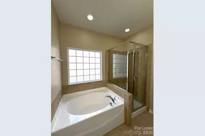 13320 Hunting Birds Lane, Charlotte, NC 28278 - Photo 15