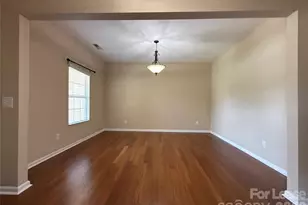 13320 Hunting Birds Ln, Charlotte, NC 28278 - Photo 3