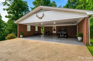 679 Solomon Jones Rd, Cedar Mountain, NC 28718 - Photo 29