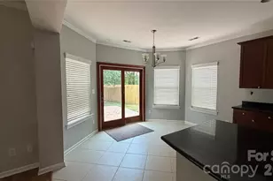 11234 Huntington Meadow Ln, Charlotte, NC 28273 - Photo 9