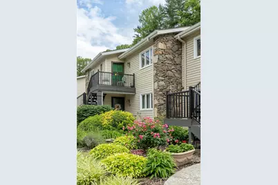 580 Britton Creek Drive, Hendersonville, NC 28791 - Photo 3