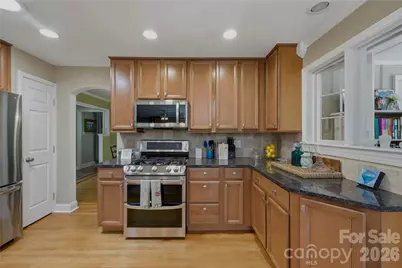 6014 Glenridge Road, Charlotte, NC 28211 - Photo 13
