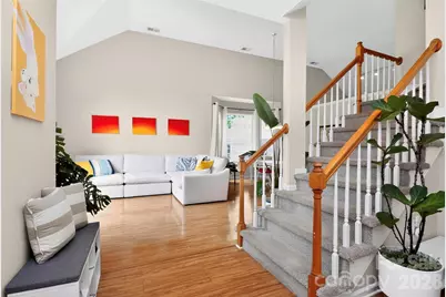 3600 Briarthorne Drive, Charlotte, NC 28269 - Photo 5