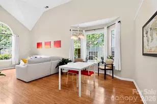 3600 Briarthorne Dr, Charlotte, NC 28269 - Photo 9