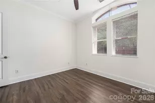 229 N Church St, Charlotte, NC 28202 - Photo 19