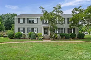 241 Wakefield Dr, Charlotte, NC 28209 - Photo 21