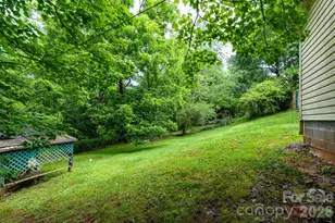 71 Cub Rd, Asheville, NC 28806 - Photo 5