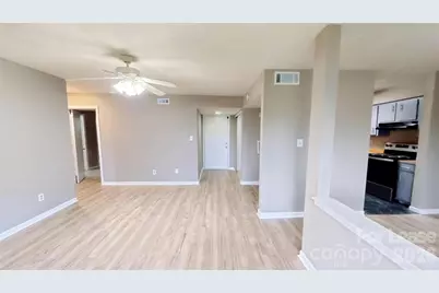 11139 Harrowfield Road, Charlotte, NC 28226 - Photo 3