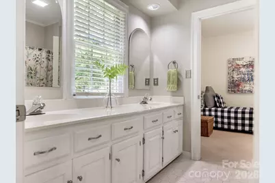 9627 Penshurst Trace, Charlotte, NC 28210 - Photo 23