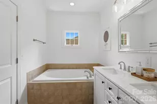4613 Dabney Vigor Dr, Charlotte, NC 28209 - Photo 23