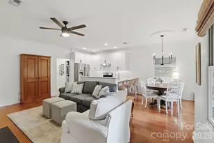 4613 Dabney Vigor Dr, Charlotte, NC 28209 - Photo 3