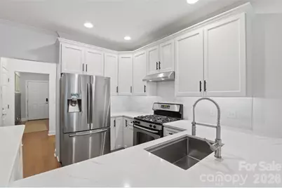 4613 Dabney Vigor Drive, Charlotte, NC 28209 - Photo 11