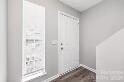 5194 Brooktree Drive, Charlotte, NC 28208 - Photo 3
