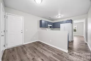 5194 Brooktree Dr, Charlotte, NC 28208 - Photo 11