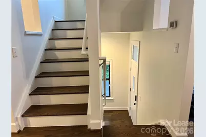 663 E 10th Street, Charlotte, NC 28202 - Photo 3