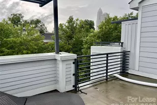 663 E 10th St, Charlotte, NC 28202 - Photo 25