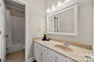 9717 Emerald Point Dr, Charlotte, NC 28278 - Photo 9