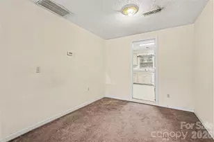 808 Floyd Ln, Gastonia, NC 28052 - Photo 19