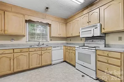 808 Floyd Lane, Gastonia, NC 28052 - Photo 11