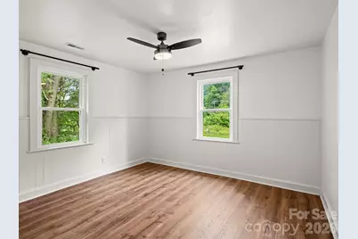 205 Old Fort Road, Fairview, NC 28730 - Photo 15