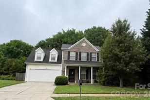 9025 Davis Crossing Ct, Charlotte, NC 28269 - Photo 1