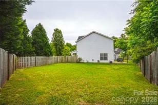 9025 Davis Crossing Ct, Charlotte, NC 28269 - Photo 13