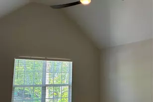 19300 Kanawha Dr, Cornelius, NC 28031 - Photo 5