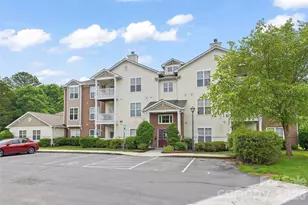333 Westbend Dr, Charlotte, NC 28262 - Photo 3