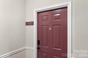 333 Westbend Dr, Charlotte, NC 28262 - Photo 5