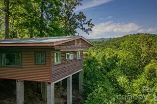 319 Blue Ridge Pkwy, Bryson City, NC 28713 - Photo 17