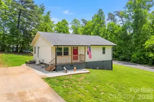825 S Creek Rd, Nebo, NC 28761 - Photo 3