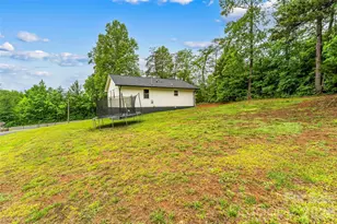 825 S Creek Rd, Nebo, NC 28761 - Photo 27