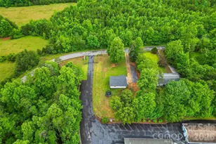 825 S Creek Rd, Nebo, NC 28761 - Photo 31